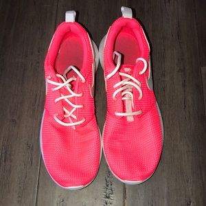 Nike Roshe Run sneaker